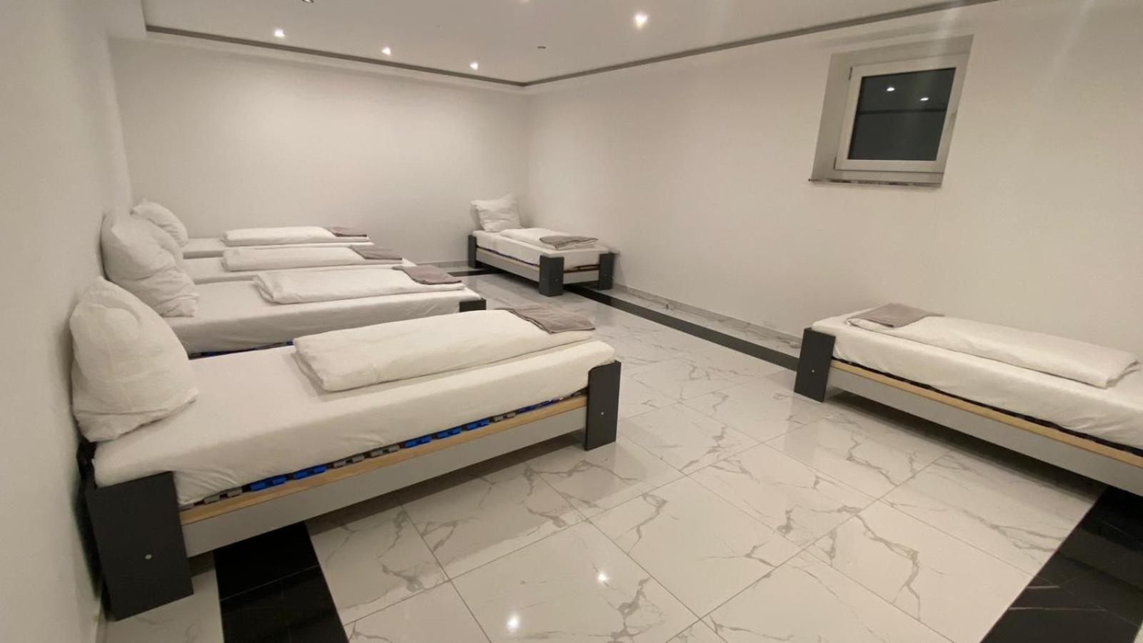 Hotel Business Bay Das Ehemalige Staycation Hotel Sindelfingen Kültér fotó
